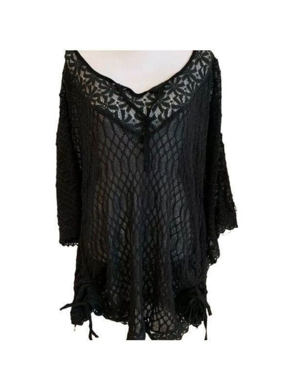Monoreno Black Crochet Top Sz S
